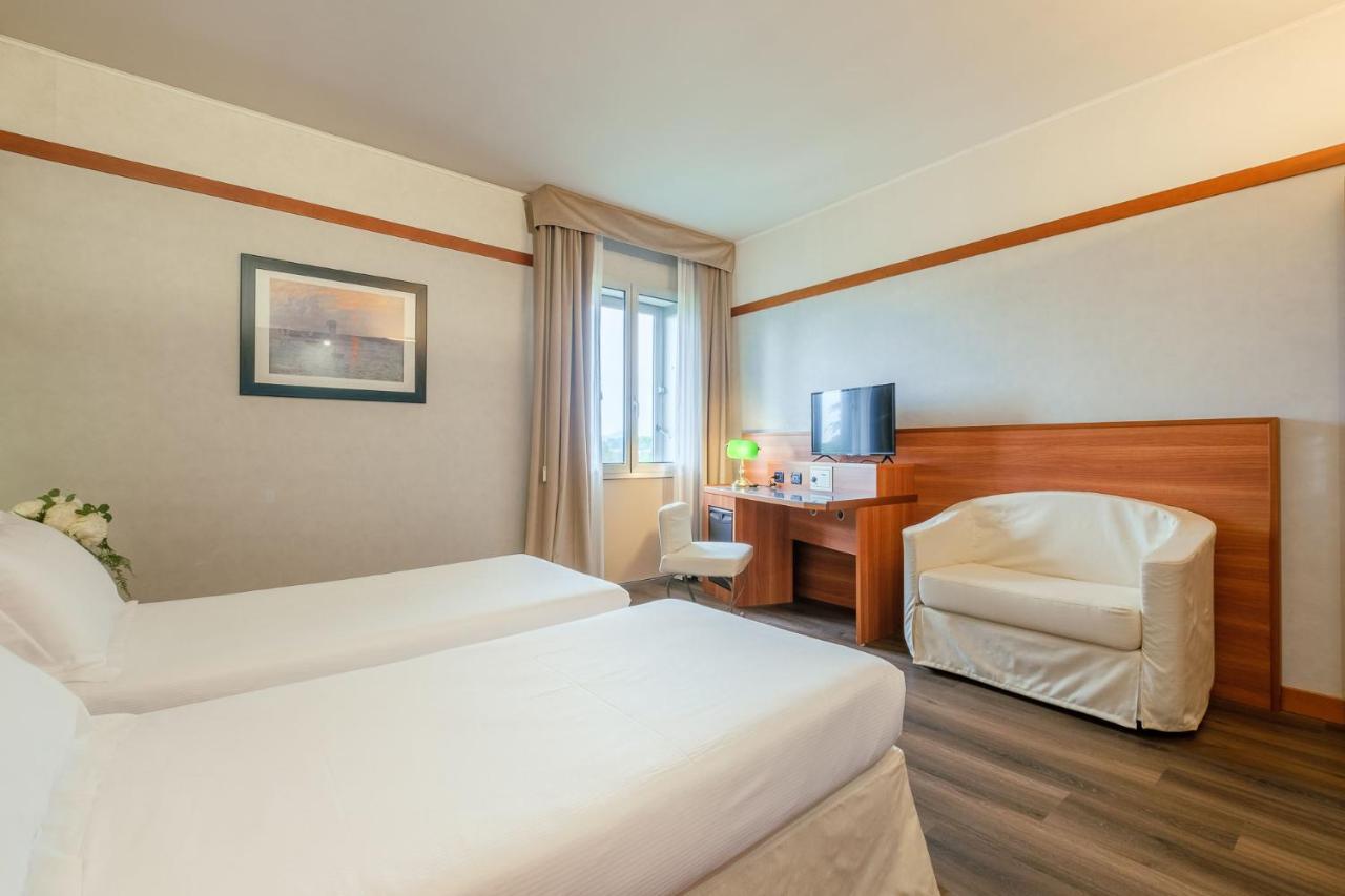 Shg Hotel Bologna Zola Predosa Ngoại thất bức ảnh